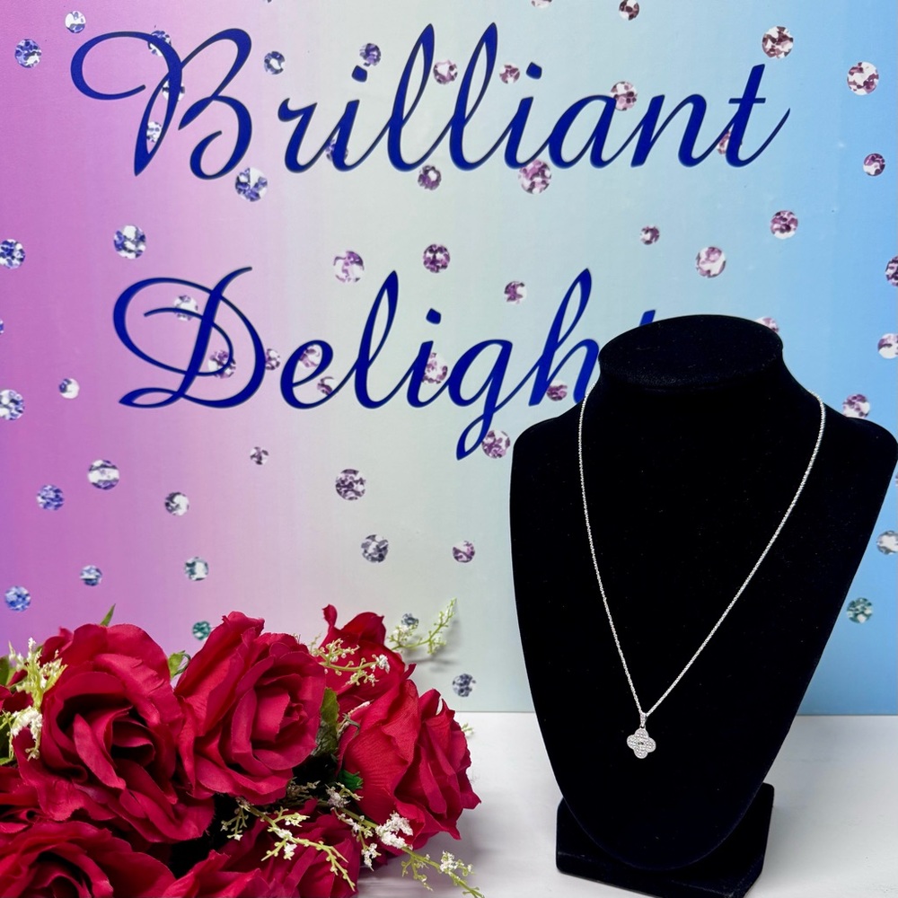 🍀SALE NEW VVS MOISSANITE CLOVER NECKLACE 925S ITALY
